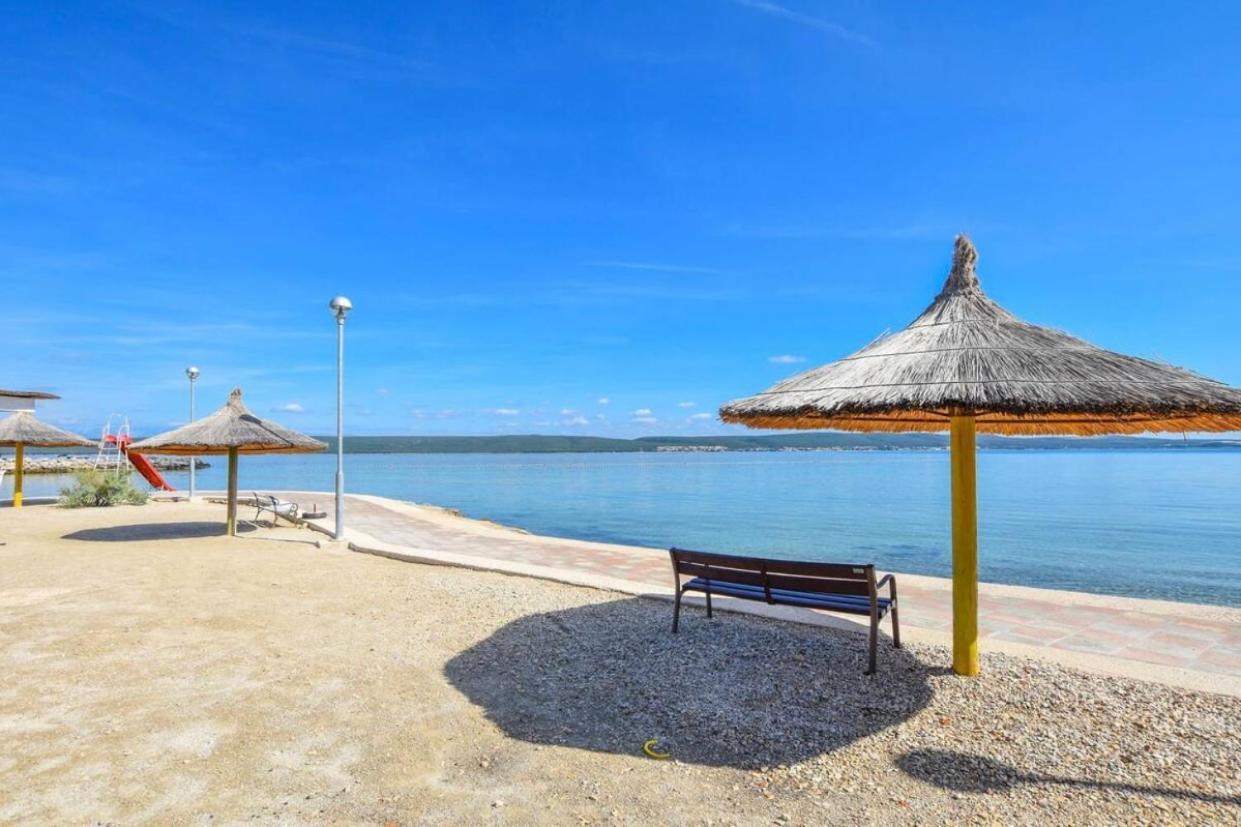 Apartman Ana Dobropoljana Bagian luar foto